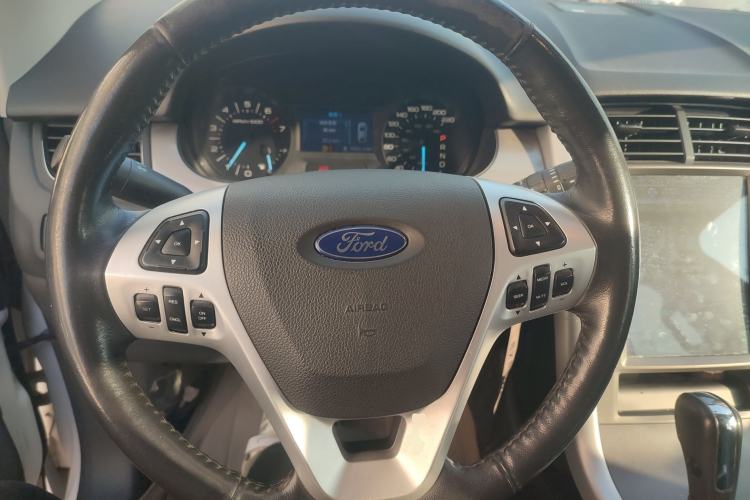 Used Ford Edge 2012 2.0T Elite Edition
