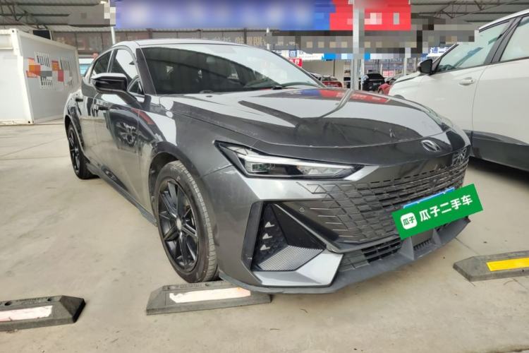 Used Changan UNI-V 2022 1.5T Prestige Version
