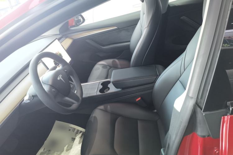 Used Tesla Model 3 2022 Rear-Wheel-Drive Version
