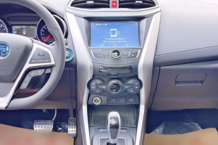 Used BYD Yuan New Energy 2018 EV360 Smart Connect Cool Edition
