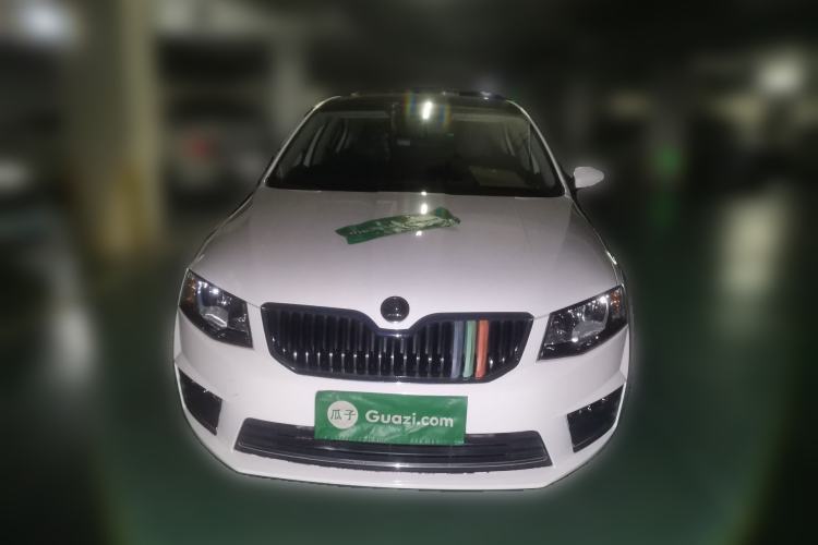 Used Skoda Octavia 2017 1.6L Automatic Smart Drive Edition