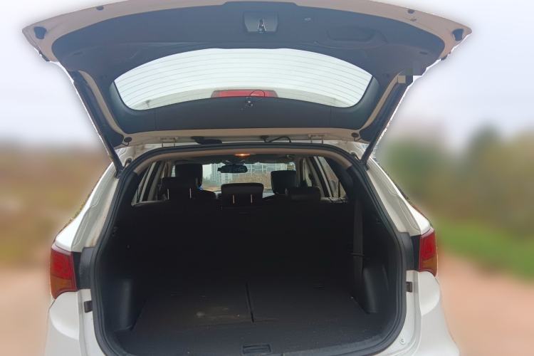 Used Hyundai Santa Fe 2017 2.0T Automatic Two-Wheel Drive Smart Version 7 Seats