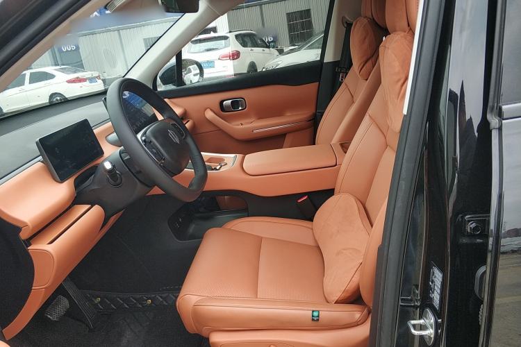 Used Leapmotor C16 2026 Extended-Range 280 LiDAR Version 6 Seats