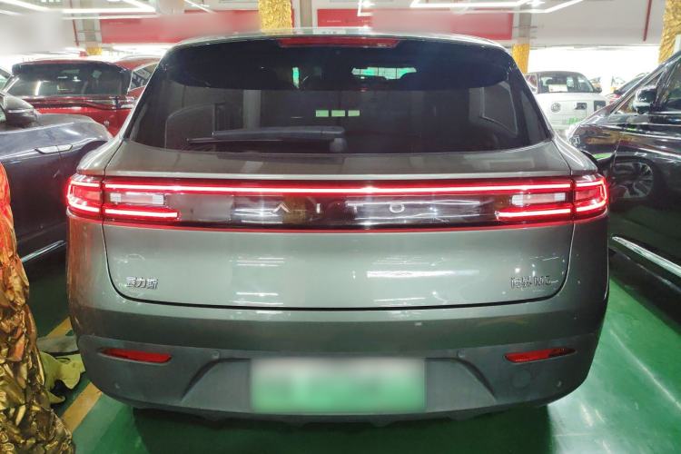 Used Hima AITO M5 2022 Extended-Range Four-Wheel Drive Performance Version
