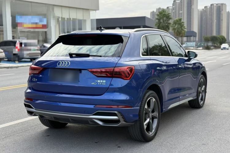 Used Audi Q3 2019 40 TFSI Fashion Dynamic Model
