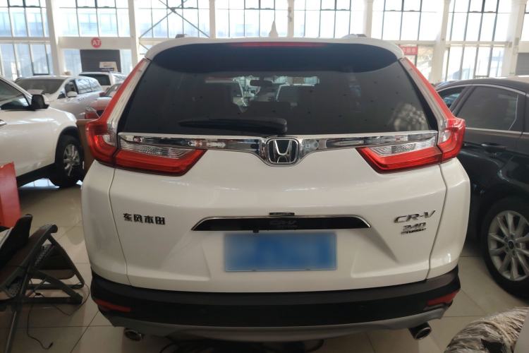 Used Honda CR-V 2017 240TURBO CVT Front-Wheel Drive Fashion Edition
