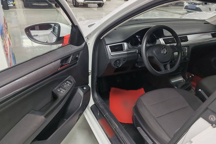 Used Volkswagen Bora 2018 1.5L Manual Fashion Model
