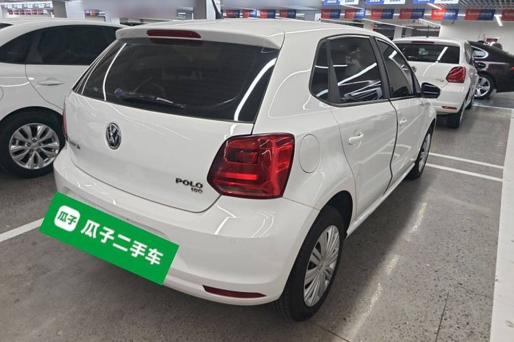 Used Volkswagen Polo 2016 1.6L Automatic Comfort Model

