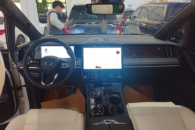 Used GAC Trumpchi M8 2023 Zongshi Series Dual-Motor Flagship Edition
