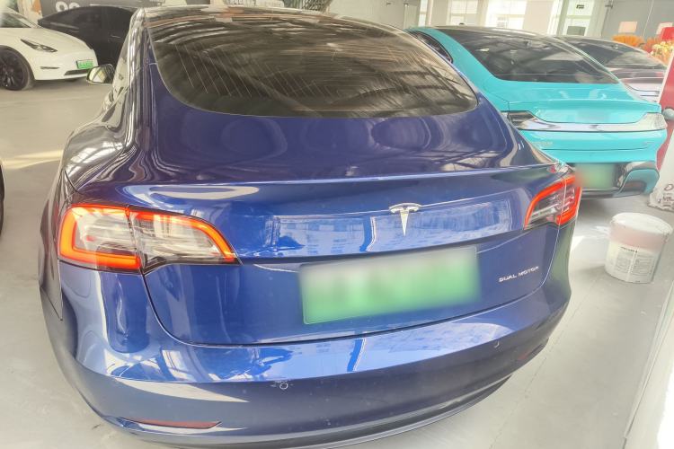 Used Tesla Model 3 2019 Long-Range All-Wheel-Drive Version
