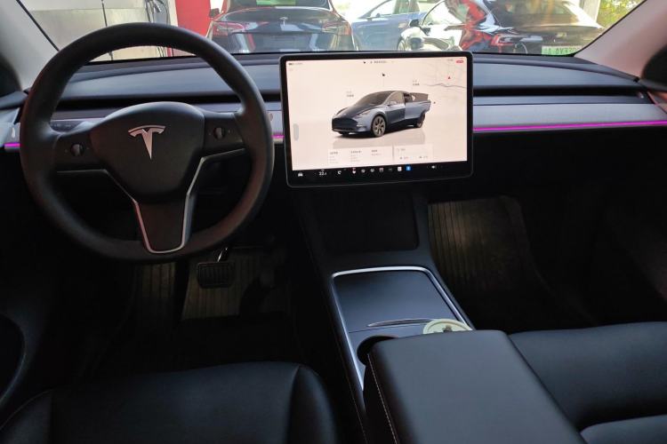 Used Tesla Model Y 2024 Rear-Wheel-Drive Version
