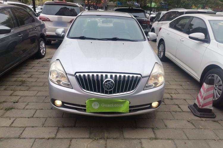 Used Buick Excelle 2013 1.5L Manual Classic Model
