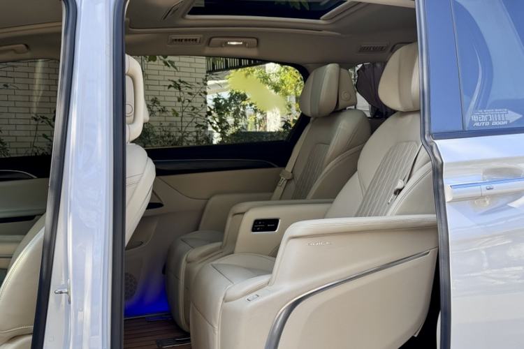 Used Buick GL8 2023 ES Lu Zun Luxury Model
