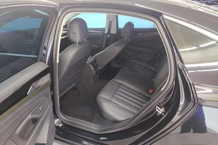 Used Volkswagen Passat 2021 280TSI Business Edition
