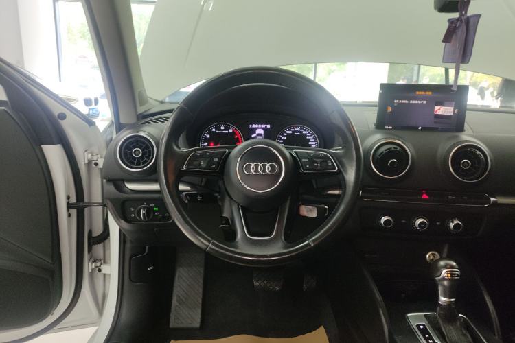 Used Audi A3 2020 Restyled Limousine 35 TFSI Ambition Version China VI