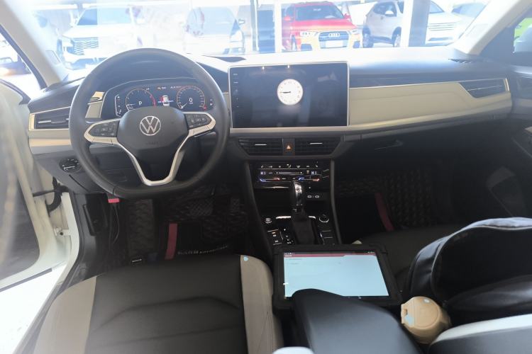 Used Volkswagen Bora 2023 300TSI DSG Prestige Edition
