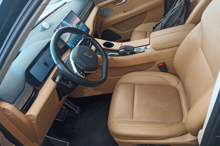 Used Hima AITO M5 2022 Extended-Range Four-Wheel Drive Performance Version
