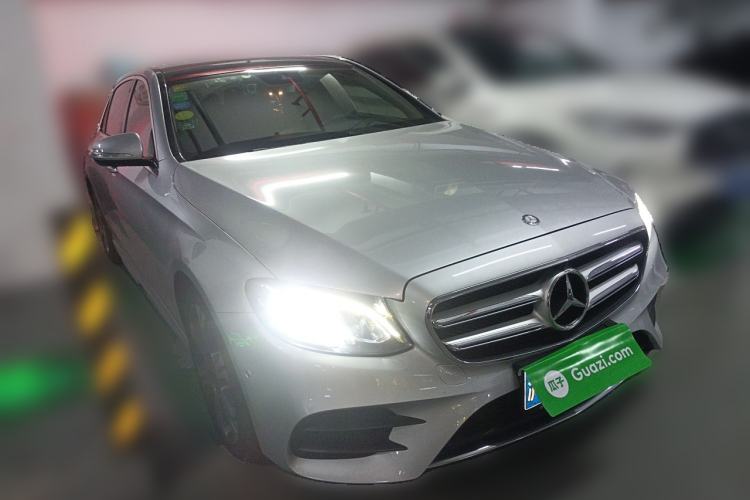 Used Mercedes-Benz E-Class 2016 E 300 L Sporty and Stylish Model
