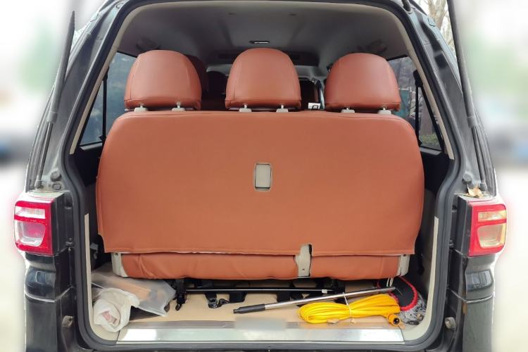 Used FORTHING Lingzhi 2020 M5L 1.6L Base Model 9 Seats
