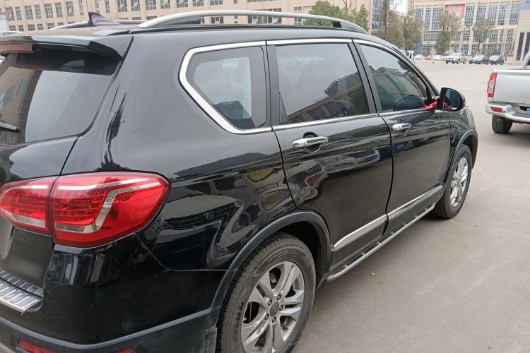 Used Haval H6 2015 Revised Version Sport Edition 1.5T Manual Transmission Two-Wheel Drive Elite Grade
