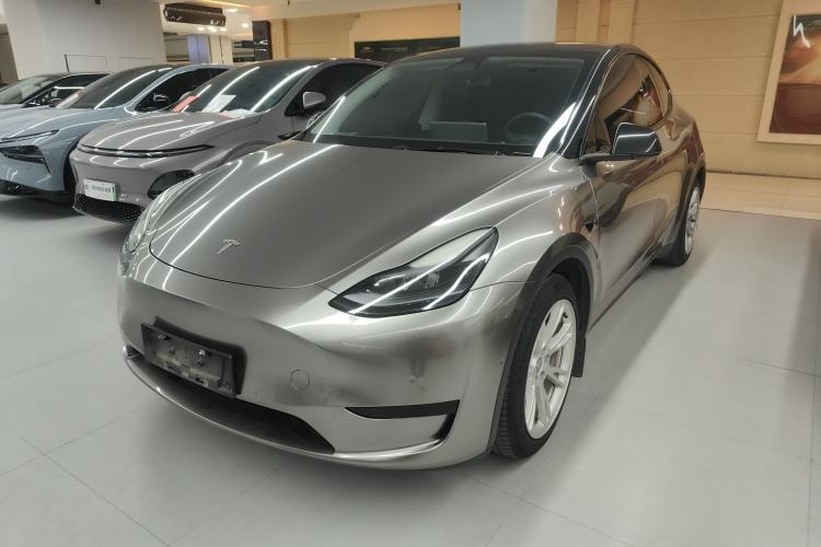Used Tesla Model Y 2022 Rear-Wheel-Drive Version