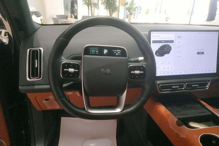 Used Li Auto L8 2023 Pro Model
