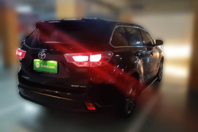 Used Toyota Highlander 2015 2.0T Four-Wheel Drive Luxury Edition 7-Seater