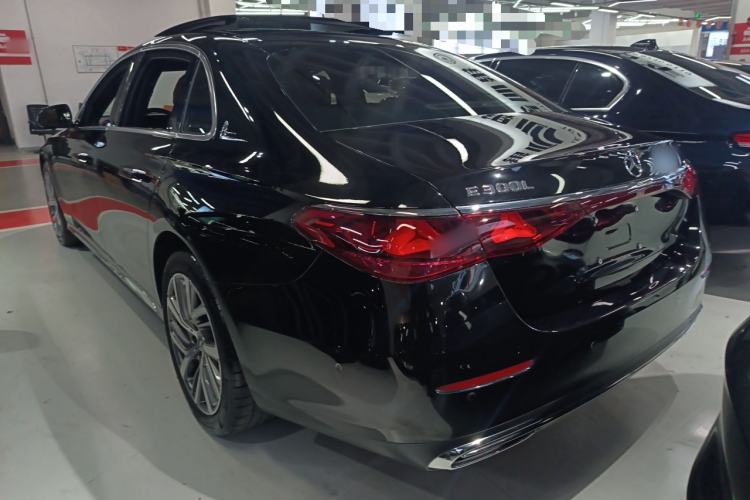 Used Mercedes-Benz E-Class 2024 E 300 L Stylish Model
