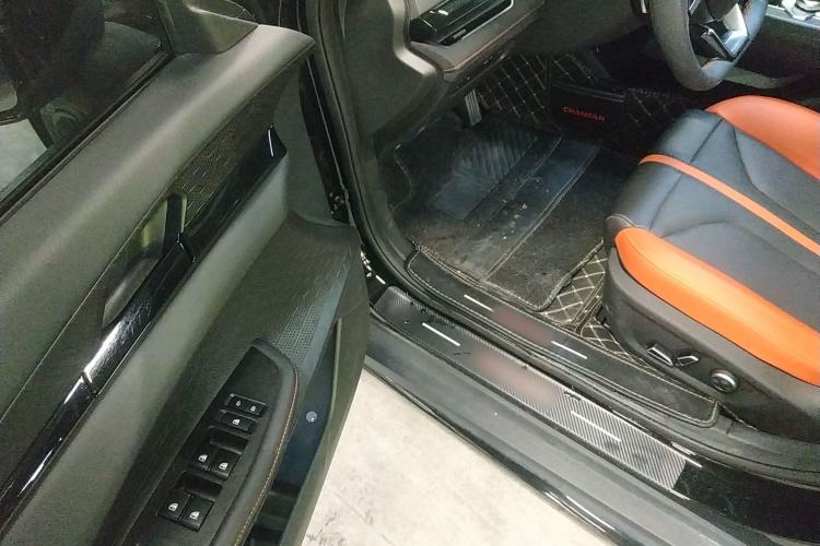 Used Changan UNI-V 2024 1.5T Prestige Sport Edition