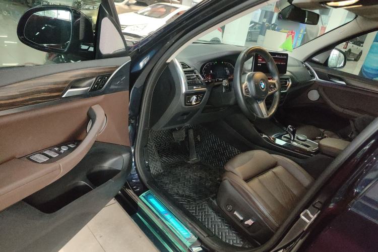 Used BMW X3 2022 Second Facelift xDrive30i Leading Edition M Night Sky Package