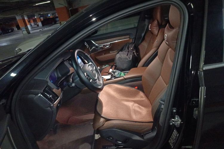 Used Volvo S90 2025 B5 Zhiyuan Luxury Edition