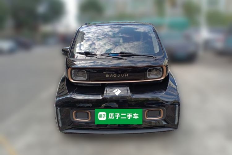 Used Baojun KiWi EV 2021 Artist Model Lithium Iron Phosphate
