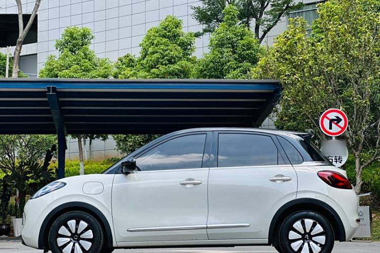Used Wuling Bingo 2023 410 km Lingxi Deluxe Edition
