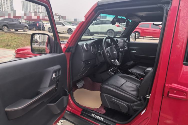 Used  BJ40 2016 40L 2.3T Automatic All-Wheel Drive Premium Edition
