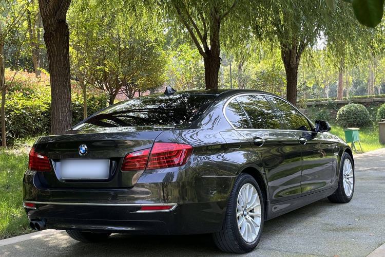 Used BMW 5 Series 2014 525Li Luxury Design Package
