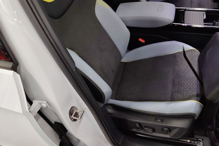 Used Volkswagen ID.4 X 2021 Pro Smart Long-Range Edition
