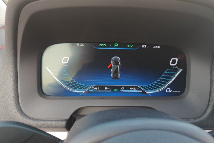 Used BYD Tang New Energy 2018 DM 2.0T All-Wheel Drive Smart Connectivity Luxury Model 7 Seats China V Emission Standard