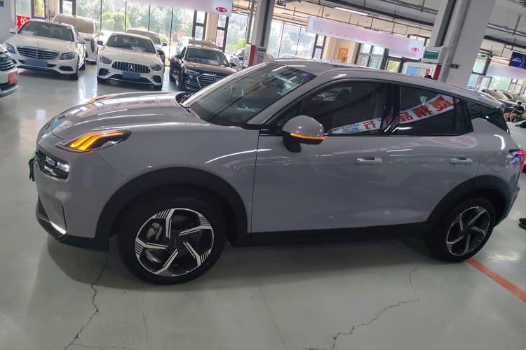 Used Lynk & Co 06 EM-P 2022 PHEV 84 km Range Pro Version
