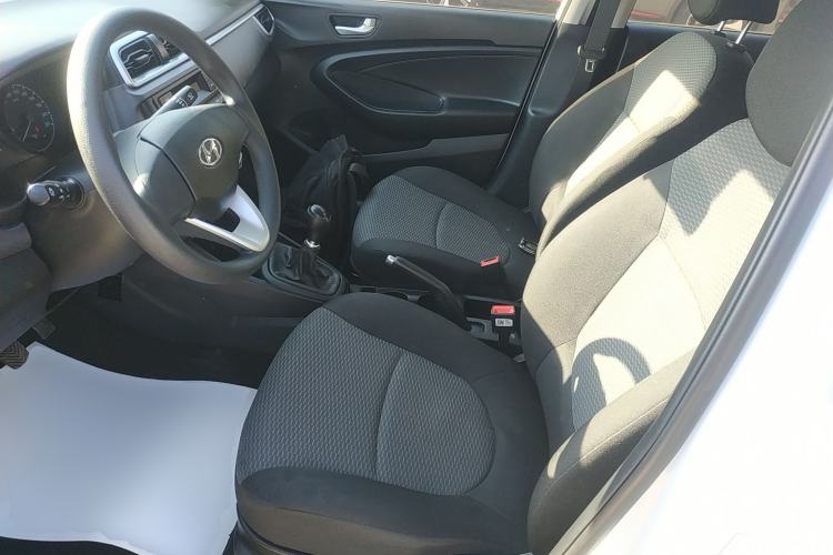 Used Hyundai Verna 2017 1.4L Manual Refreshed Version China VI Standard