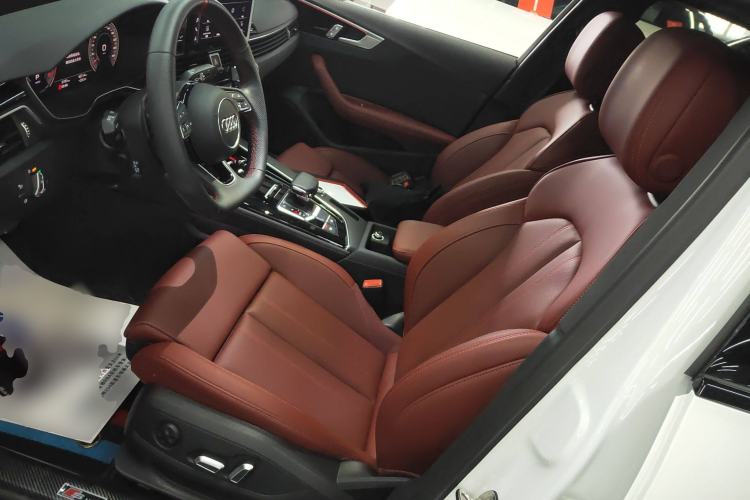 Used Audi A4L 2025 2 Million Units Enjoyment Version 40 TFSI Luxury Dynamic Edition
