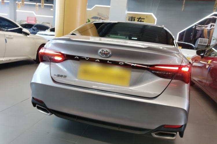 Used Toyota Avalon 2021 2.5L Luxury Edition
