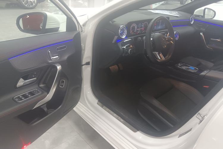 Used Mercedes-Benz A-Class 2024 Updated A 200 L Fashion Version
