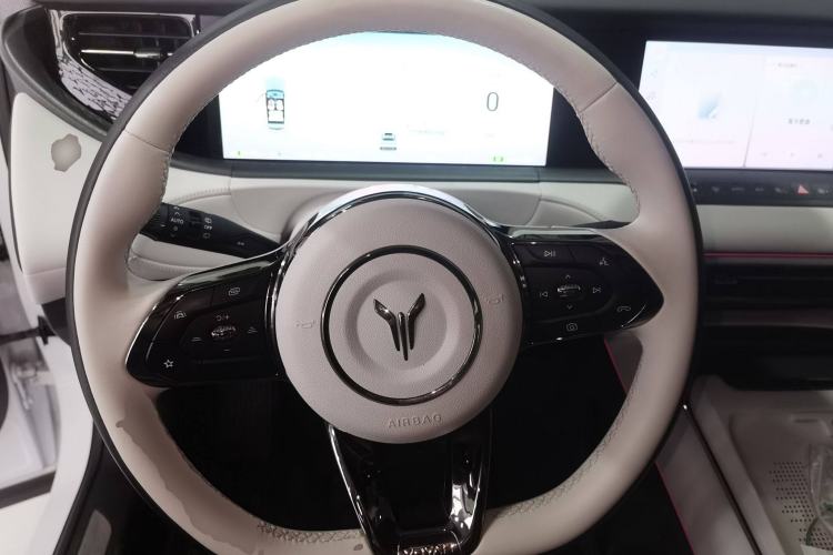 Used VOYAH FREE 2025 318 318 km Rear-Drive Touring Edition
