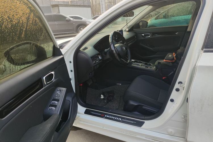 Used Honda Civic 2023 240TURBO CVT Dynamic Edition
