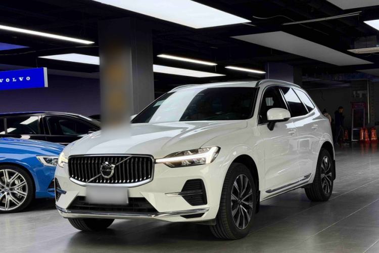 Used Volvo XC60 2024 B5 4x4 Smart Luxury Edition