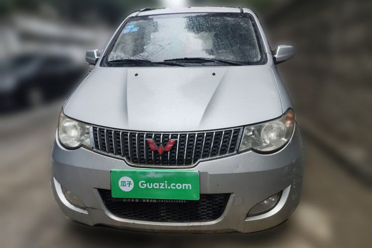 Used Wuling Hongguang 2014 1.2L Standard Model China IV
