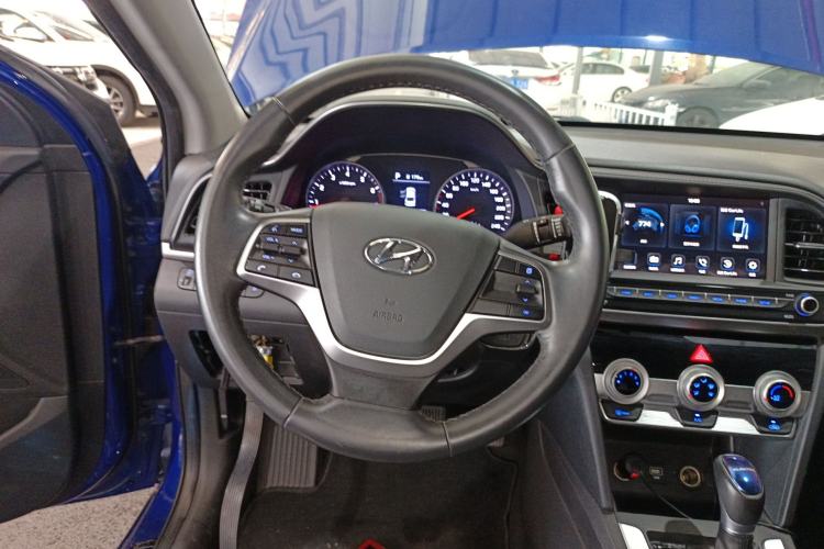 Used Hyundai Elantra 2019 1.5L CVT ZhiXuan – Elite Version
