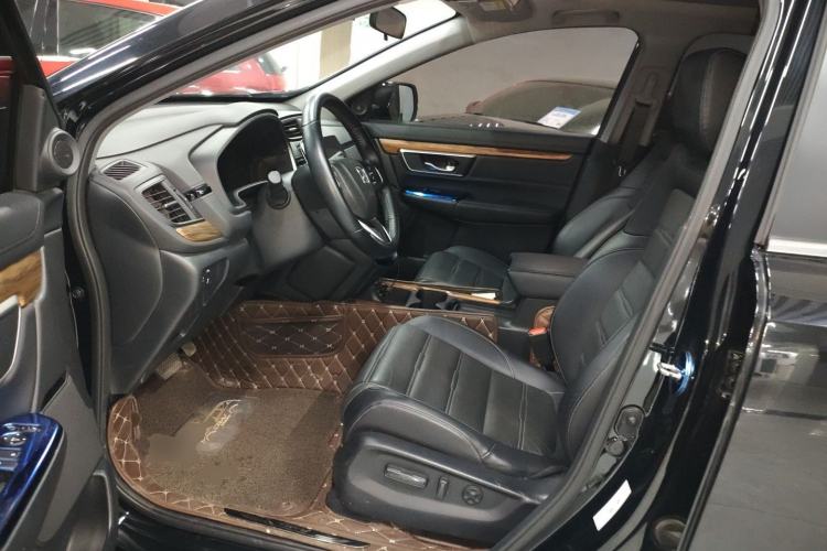 Used Honda CR-V 2017 240TURBO CVT Front-Wheel Drive Fashion Edition