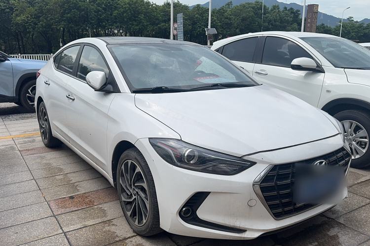 Used Hyundai Elantra 2019 1.4T Dual-Clutch Xuan Dong · Dynamic Model
