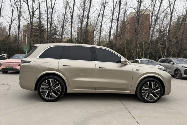 Used Li Auto L8 2023 Max model
